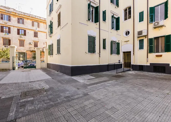 Testaccio Patty Flat